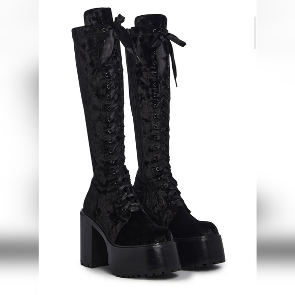 NWT widow boots velvet - Picture 2 of 8